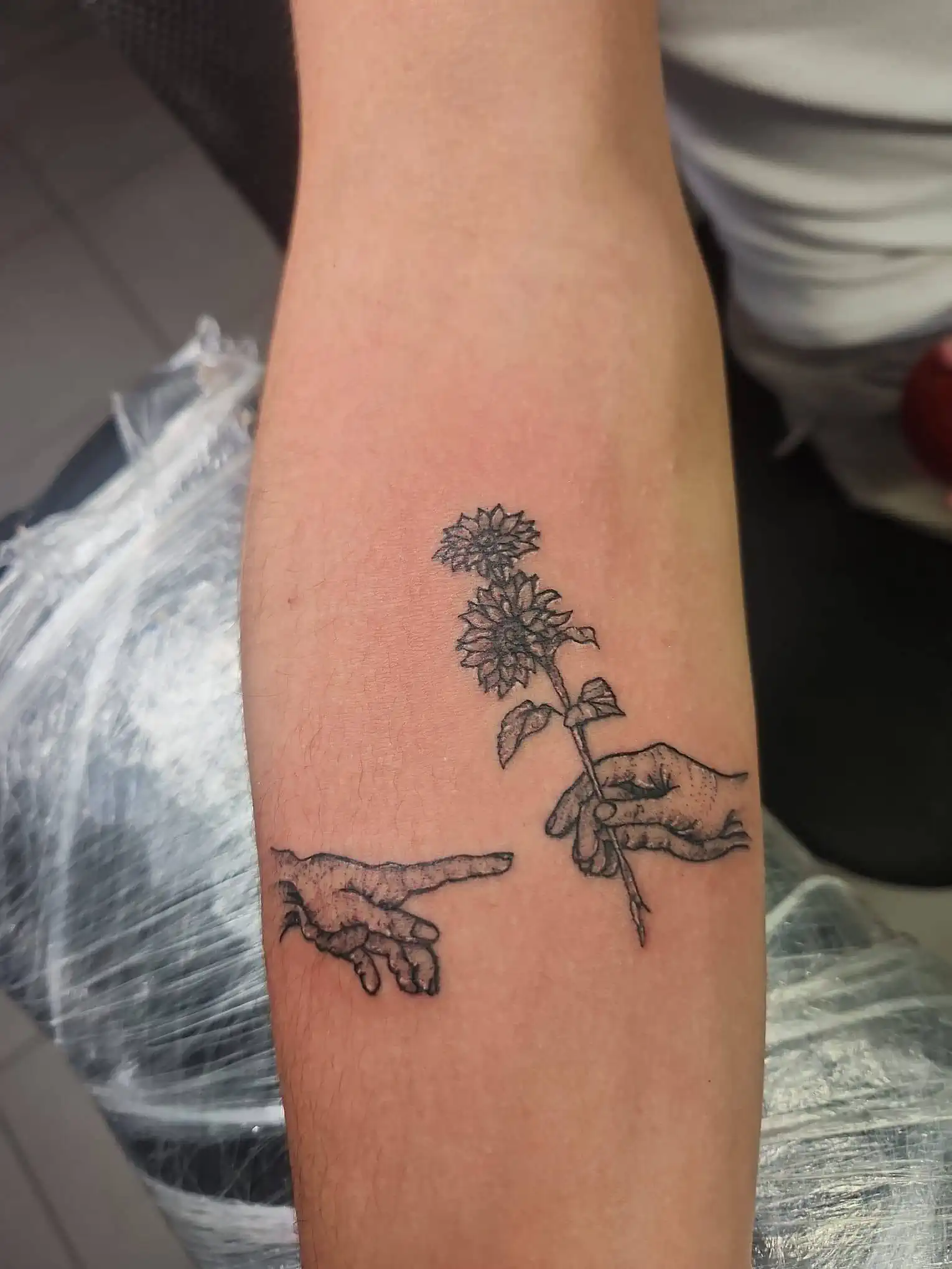 Tatuaje Línea Fina
