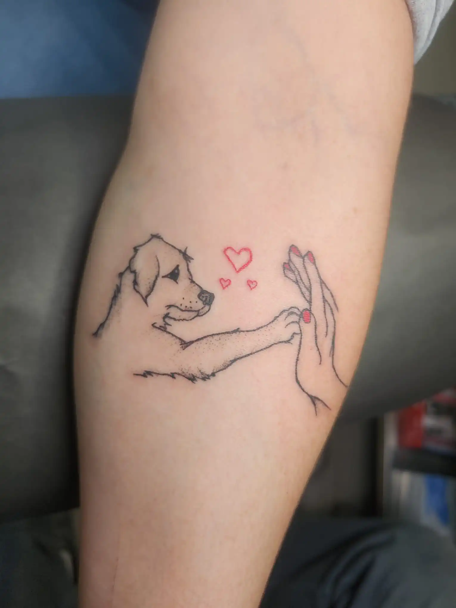 Tatuaje Línea Fina Hi to Dog
